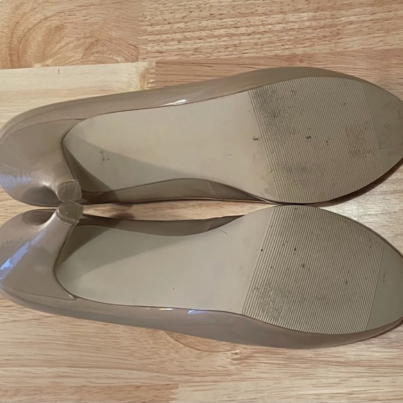 Madden Girl "Getta" Nude Heels Size 8 - Picture 6 of 10